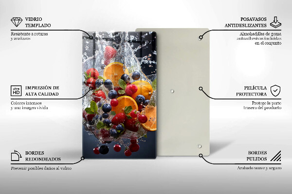 De vidrio templado frutas en agua