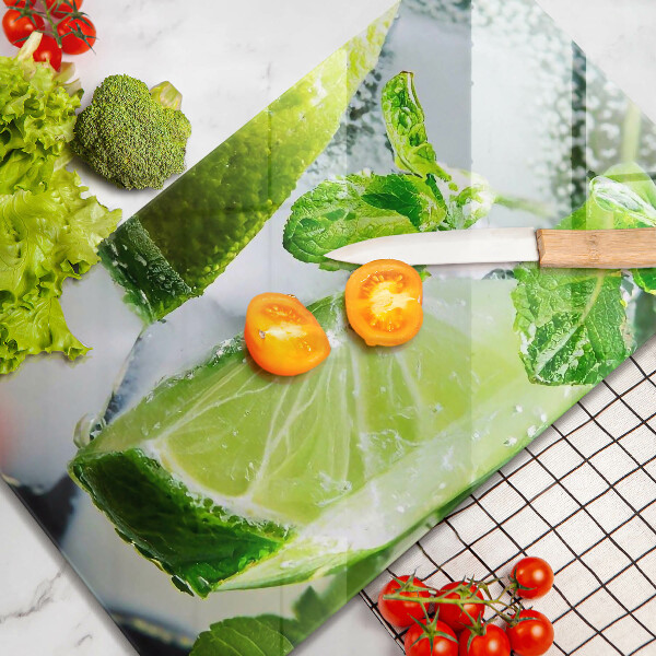 De vidrio templado Agua con lima y hielo