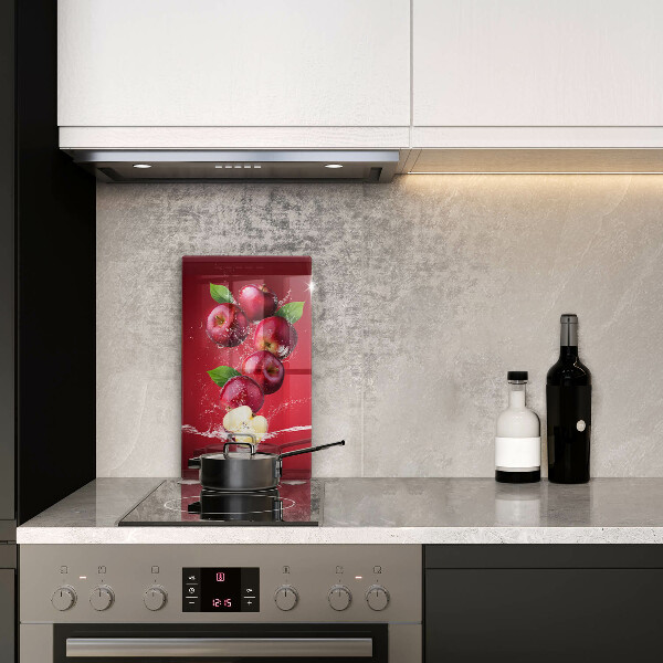 De vidrio templado Manzanas jugosas en agua