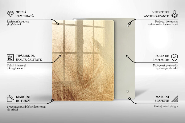 Tabla de cortar de vidrio Nueces sobre un fondo blanco