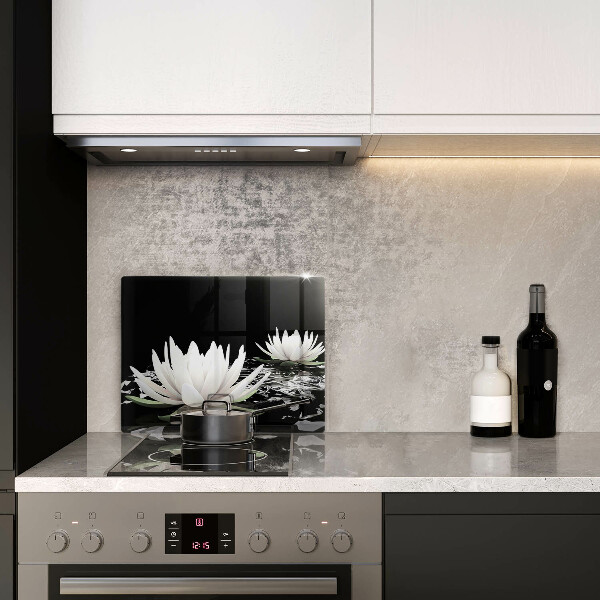 Tabla de cortar de vidrio Lirios blancos en el agua