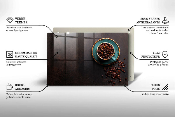 Tabla de cortar de vidrio Una taza de granos de café