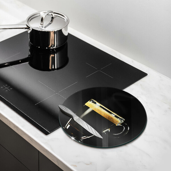 De vidrio templado Un vaso de café negro