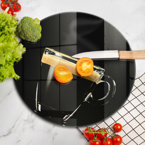 De vidrio templado Un vaso de café negro