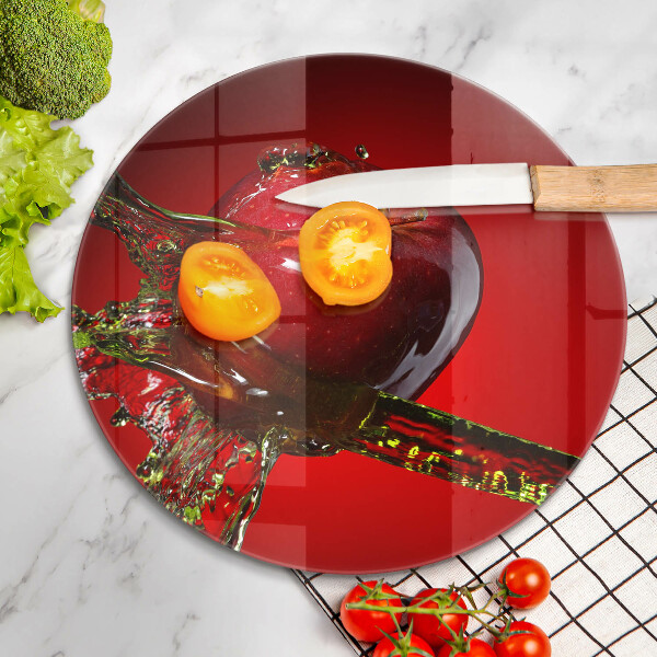 De vidrio templado Fruta de manzana en agua