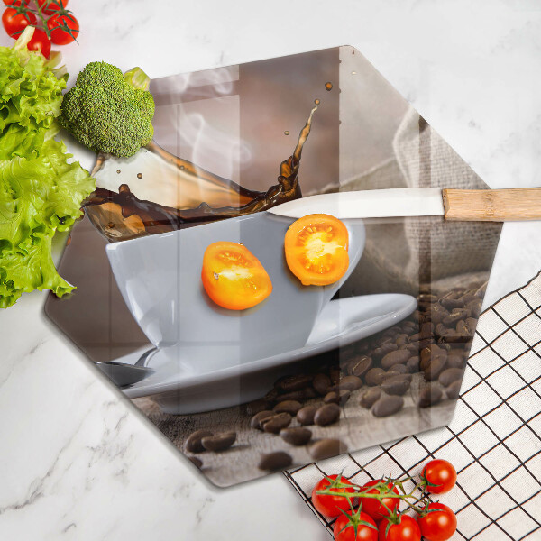 Tabla de cortar de vidrio Taza y granos de café