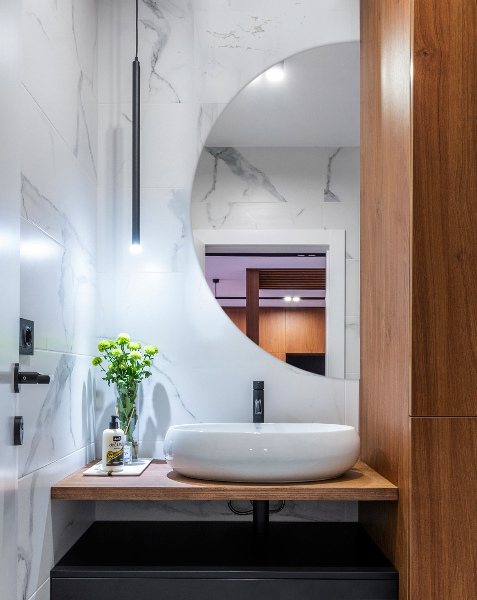 Espejo moderno media luna sin marco 45x90 cm