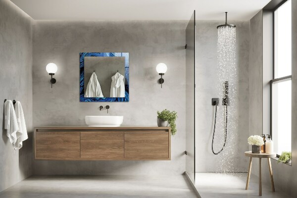 Bosquejo de siluetas femeninas