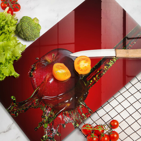 Cubre vitrocerámica fruta de manzana en agua