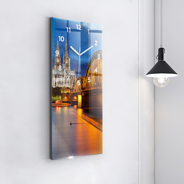 Reloj de cristal vertical Puente en Alemania - espejomat.es