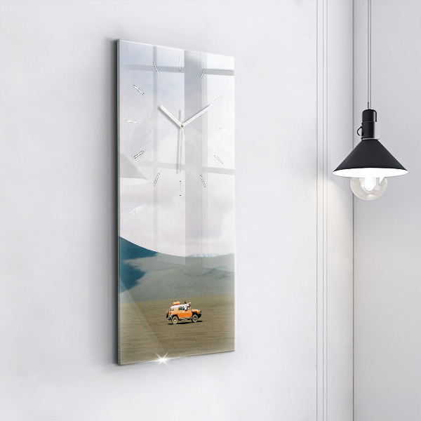Reloj de cristal vertical Vehículo en el desierto de Kamchatka - espejomat.es