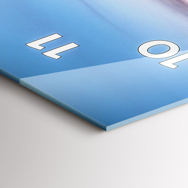 Reloj de vidrio vertical Wroclaw desde un dron - espejomat.es