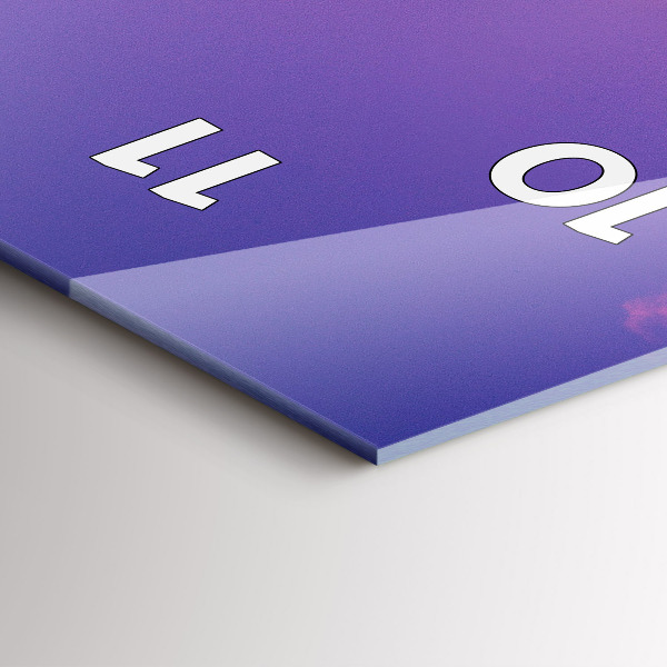 Reloj vertical Rascacielos en Varsovia - espejomat.es