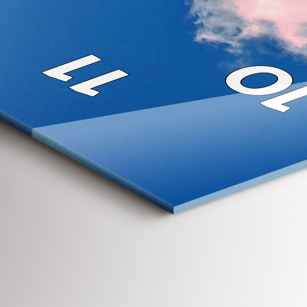 Reloj de vidrio vertical Montañas bajo el cielo azul - espejomat.es