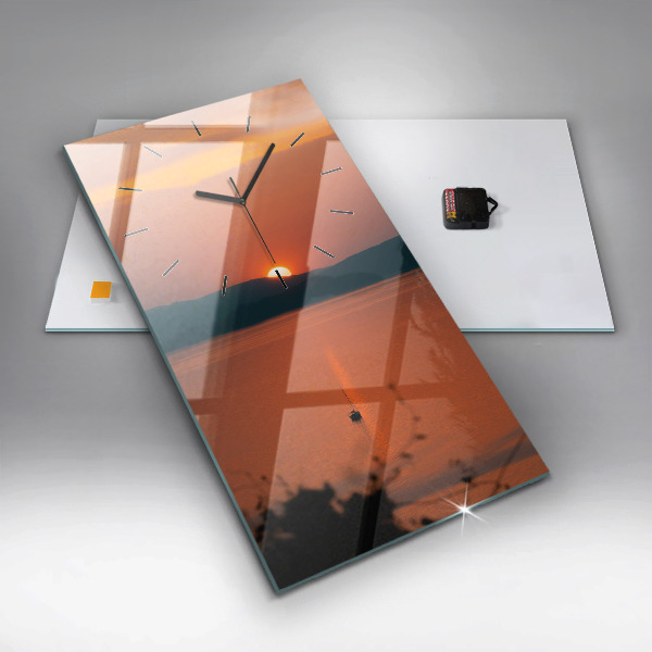 Reloj vertical Lago Balaton al atardecer - espejomat.es