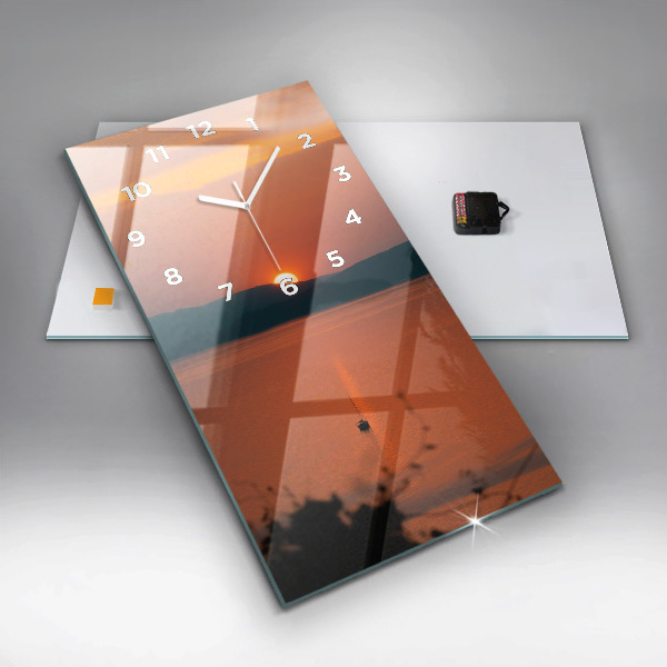Reloj vertical Lago Balaton al atardecer - espejomat.es