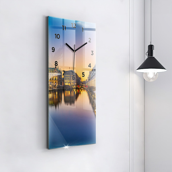 Reloj de vidrio vertical Ayuntamiento de Hamburgo - espejomat.es