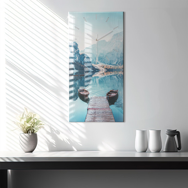 Reloj de cristal vertical Barcos en un lago - espejomat.es