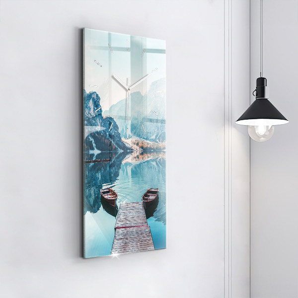 Reloj de cristal vertical Barcos en un lago - espejomat.es