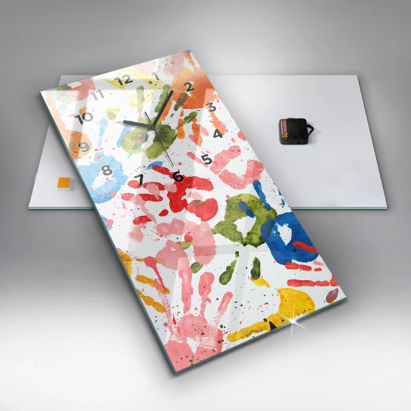 Reloj vertical Huellas de manos de niños - espejomat.es