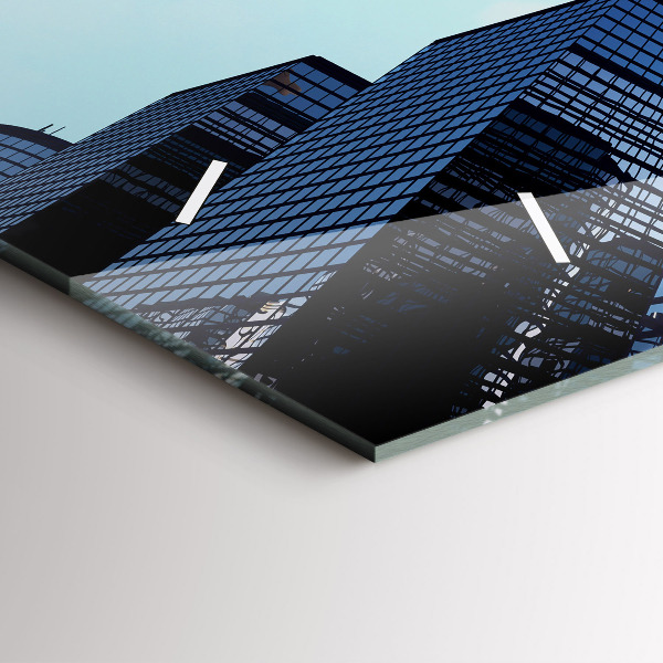 Reloj de cristal horizontal Avión sobre edificios