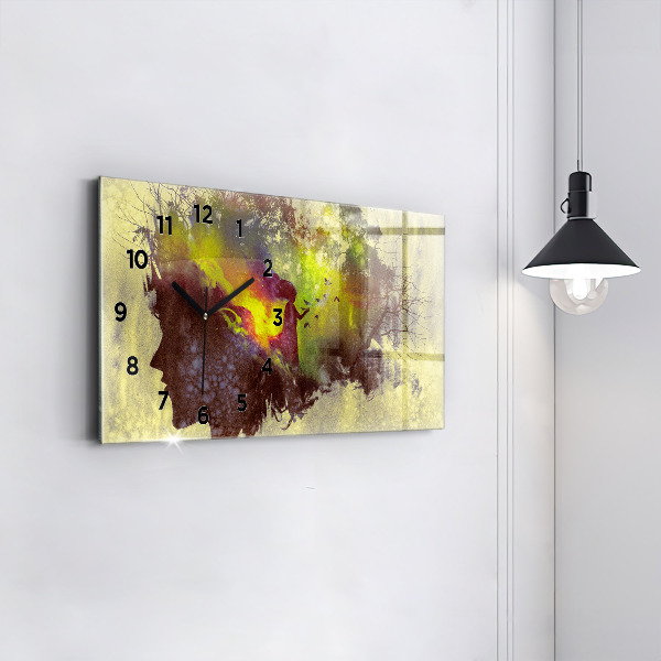 Reloj de cristal horizontal Mujer en el bosque