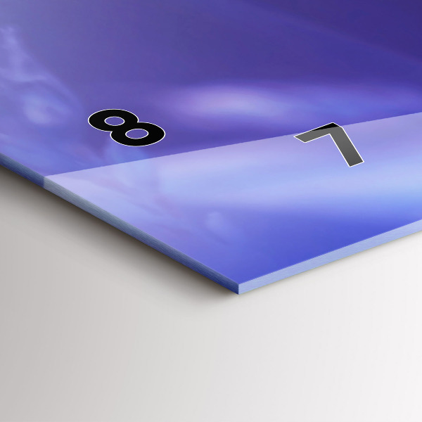 Reloj horizontal Mariposa sobre hierba