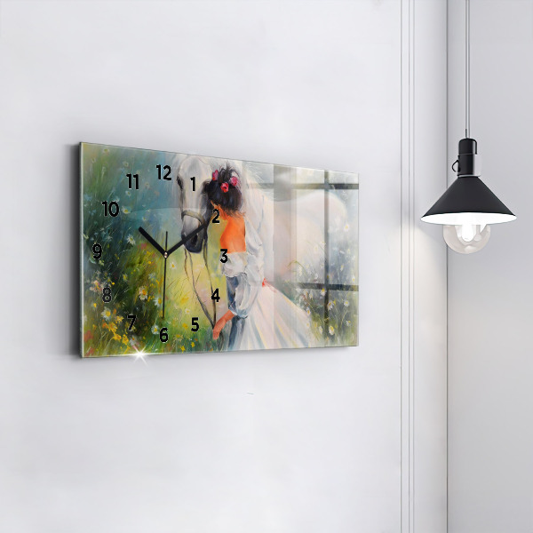 Reloj de cristal horizontal Hermosa mujer con un caballo