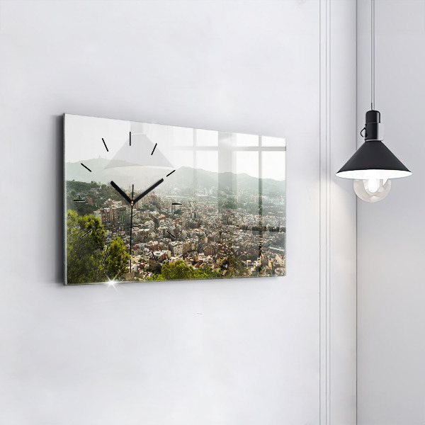 Reloj horizontal Vista de Montjuic en Barcelona