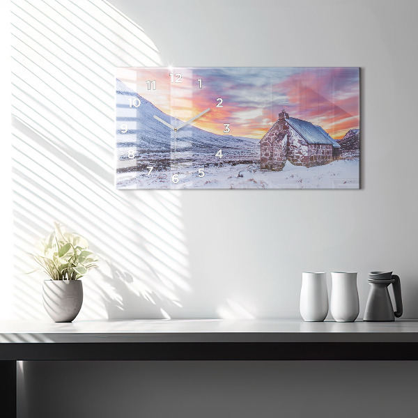 Reloj horizontal Cabaña en las montañas