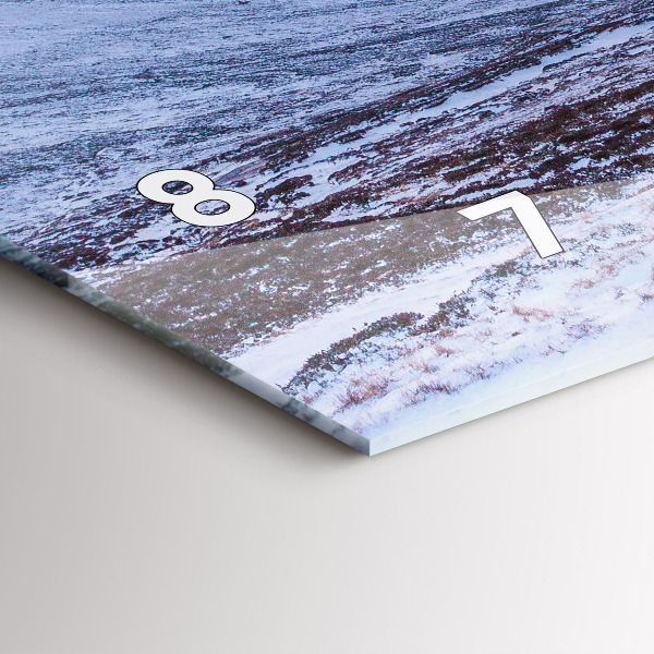 Reloj horizontal Cabaña en las montañas