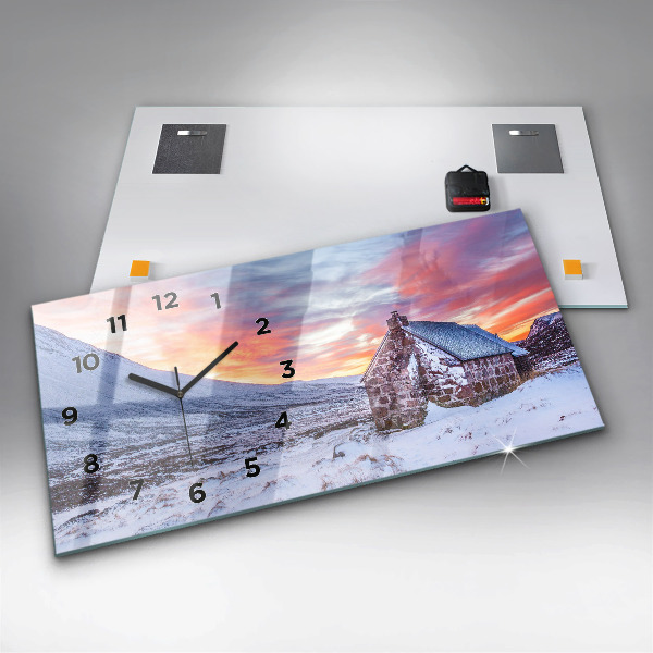 Reloj horizontal Cabaña en las montañas