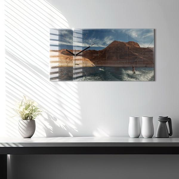 Reloj de cristal horizontal Persona sobre esquís acuáticos