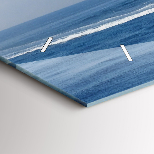 Reloj horizontal Barco flotante en el océano