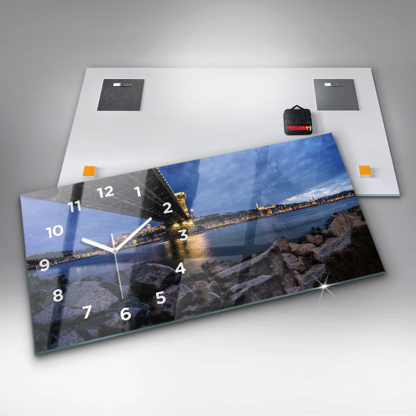 Reloj de cristal horizontal Costa rocosa bajo el puente