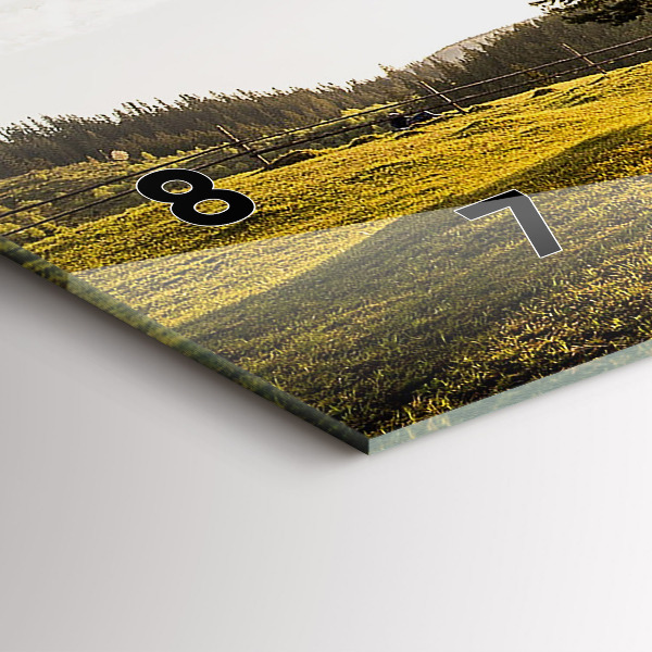 Reloj de cristal horizontal Árbol en una colina