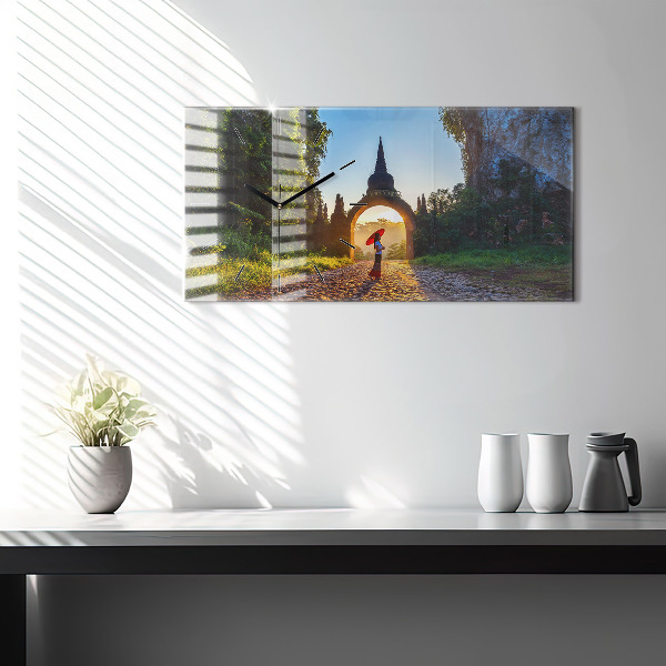 Reloj horizontal Parque Surat Thani Tailandia