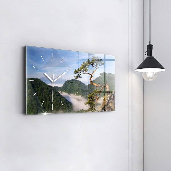 Reloj de cristal horizontal Pico Sokolica en las montañas Pieniny
