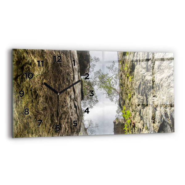 Reloj horizontal Ciudad del rock en la República Checa