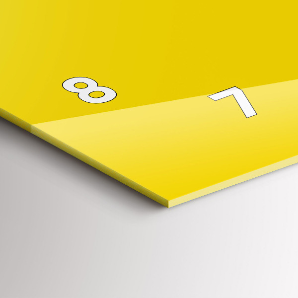 Reloj de cristal horizontal Color amarillo claro