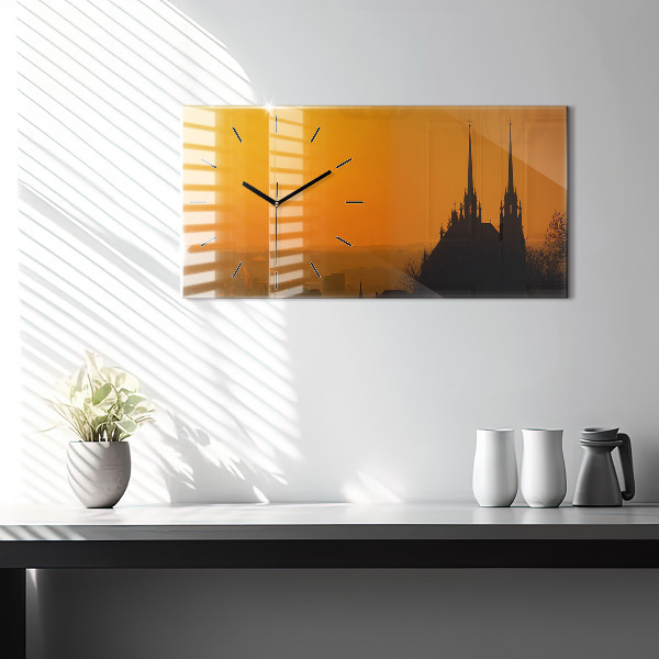 Reloj horizontal Vista de la catedral de Brno