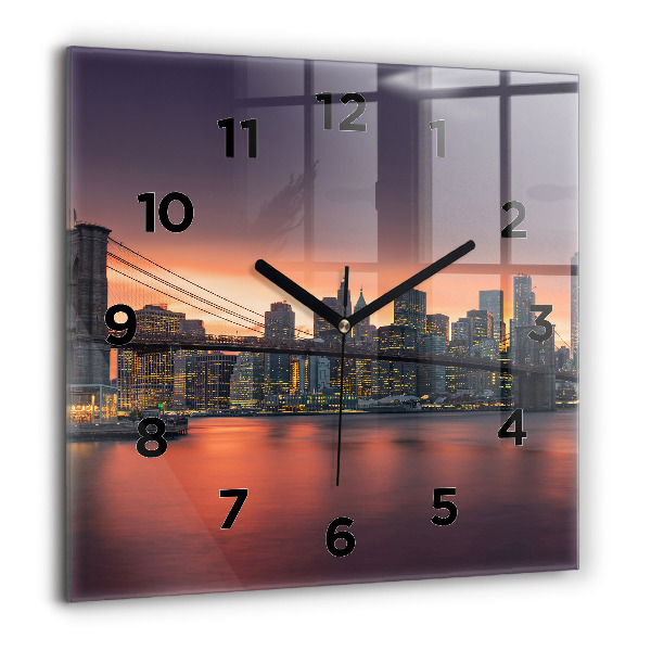 Reloj de pared cuadrado East River de Nueva York