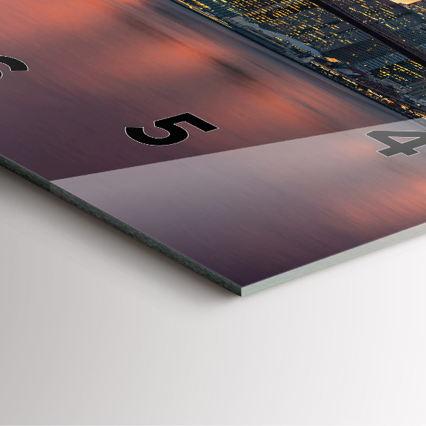 Reloj de pared cuadrado East River de Nueva York