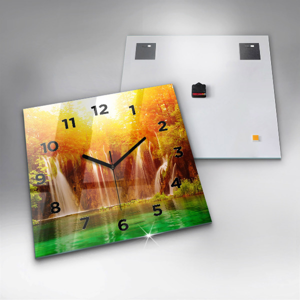 Reloj cuadrado Vista de una cascada