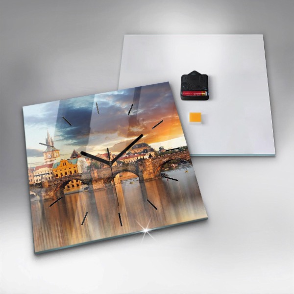 Reloj de pared cuadrado Panorama sobre un río