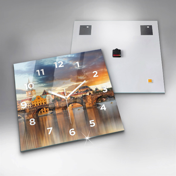 Reloj de pared cuadrado Panorama sobre un río