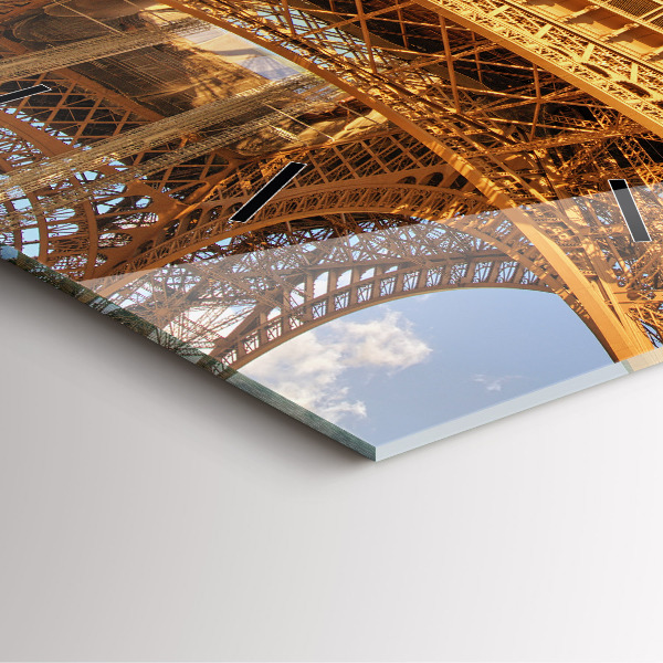 Reloj cuadrado Torre Eiffel bajo el sol