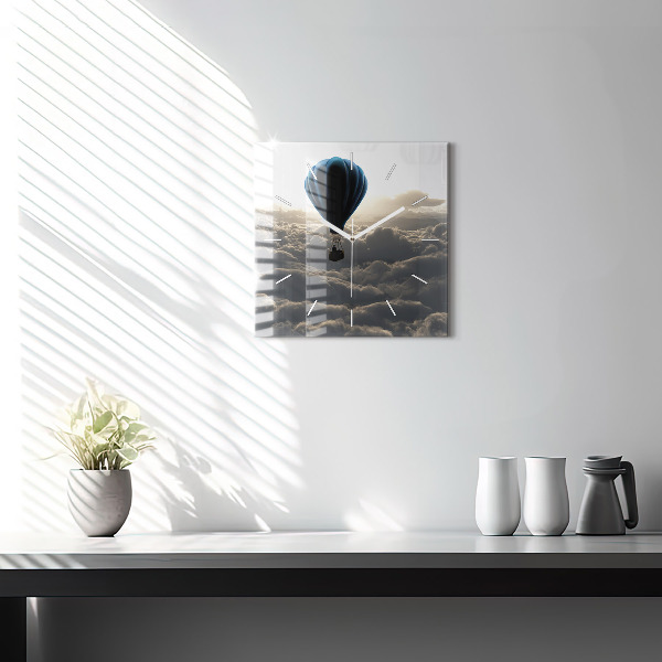 Reloj cuadrado Globo en el cielo