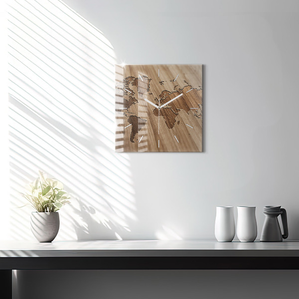 Reloj cuadrado Mapamundi sobre madera