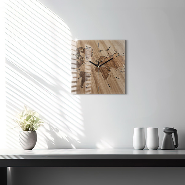Reloj cuadrado Mapamundi sobre madera